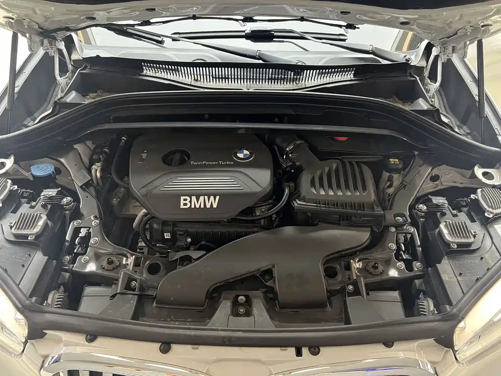 BMW X1 2017 — фото 12