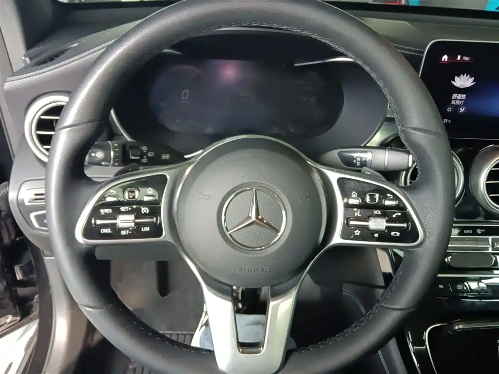 Mercedes-Benz GLC 2020 — фото 11