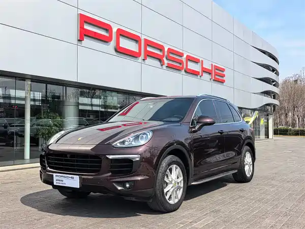 Porsche Cayenne 2016