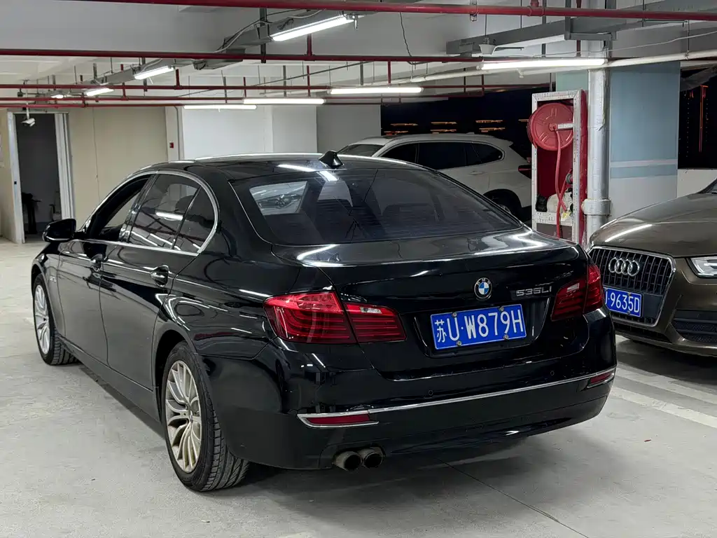 BMW 5 Series 2014 — фото 13