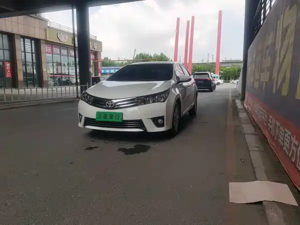 Toyota Corolla 2015