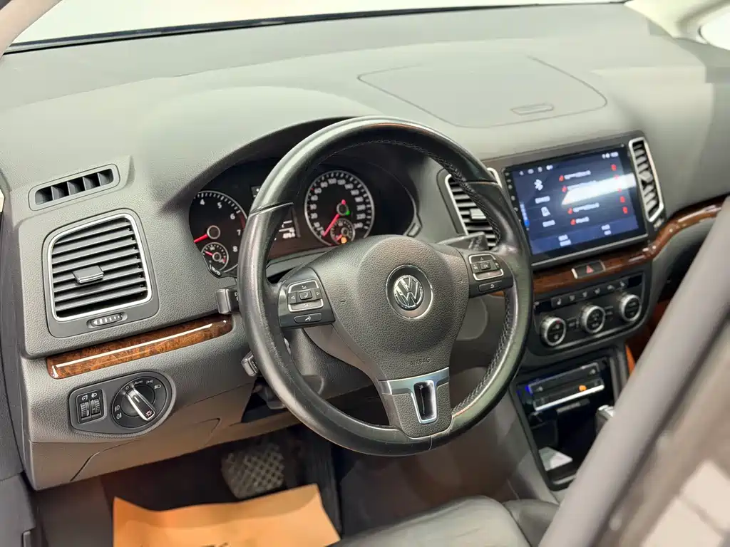 Volkswagen Sharan 2015 — фото 13