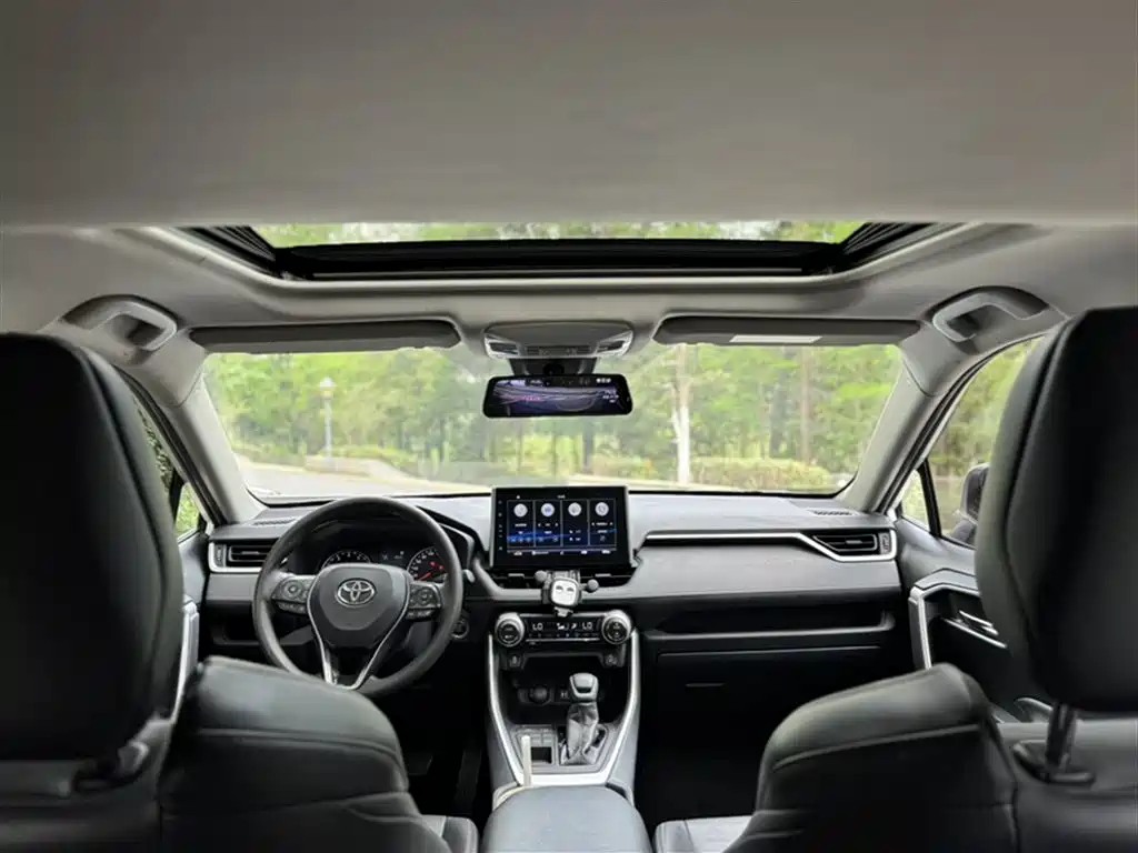 Toyota Wildlander 2021 — фото 14