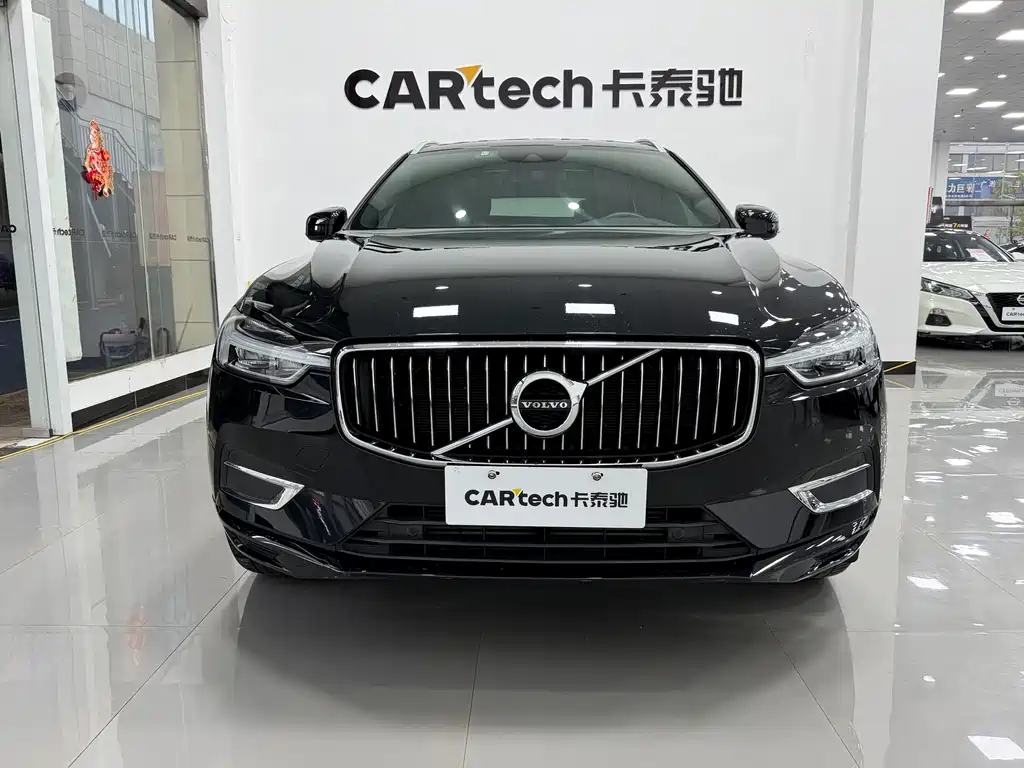 Volvo XC60 2021 — фото 2