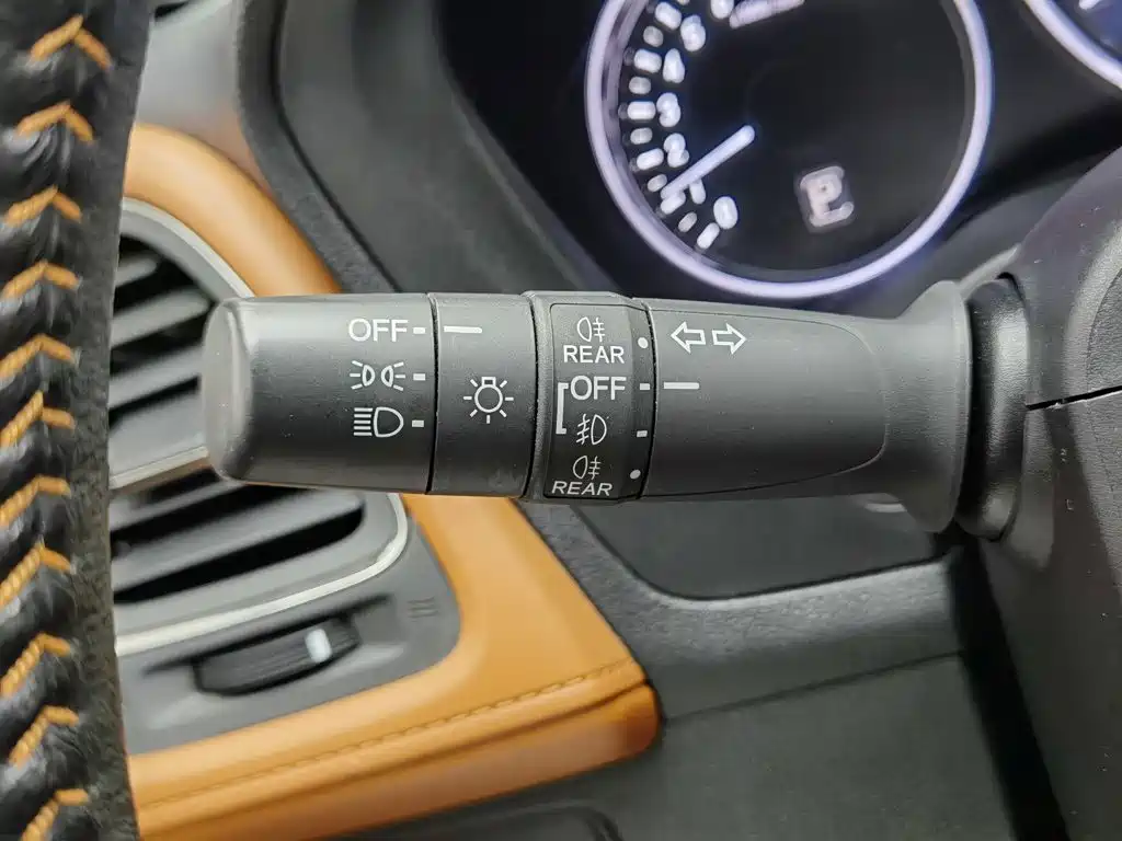 Honda Vezel 2015 — фото 21