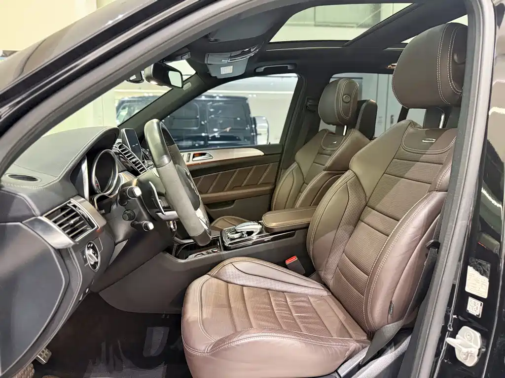 Mercedes-Benz GLE 2016 — фото 14
