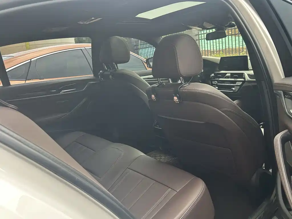 BMW 5 Series 2020