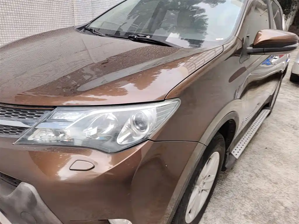 Toyota RAV4 2014 — фото 17