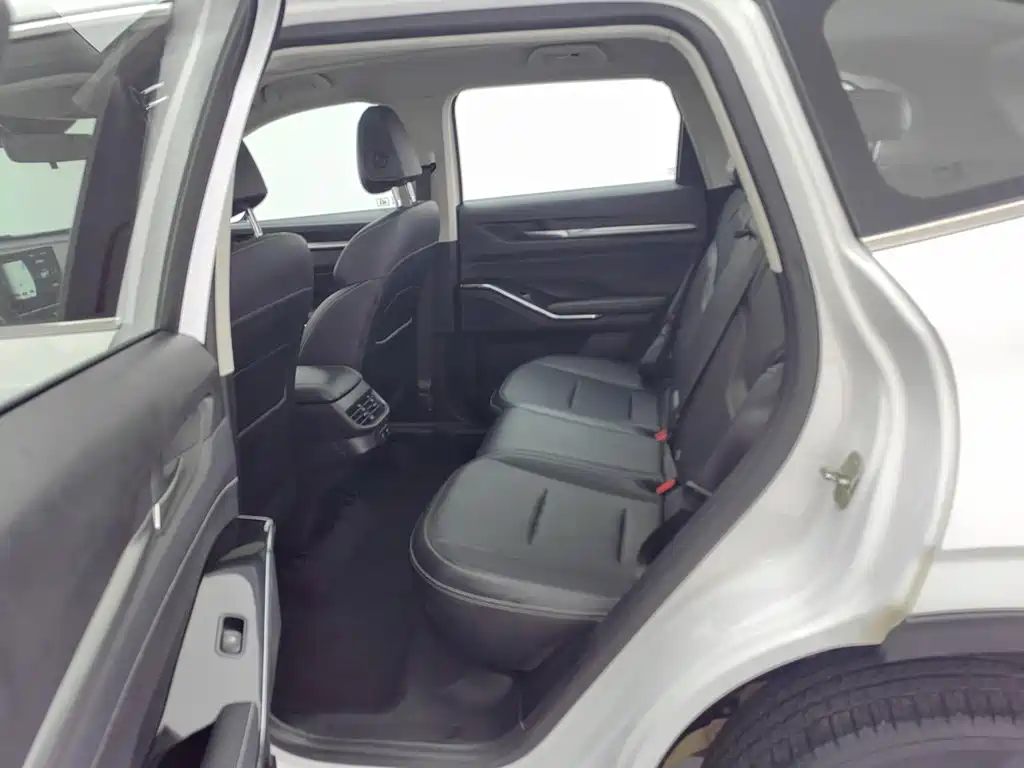 Haval H6 2021 — фото 15