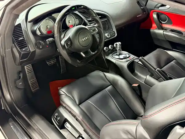 Audi R8 2010