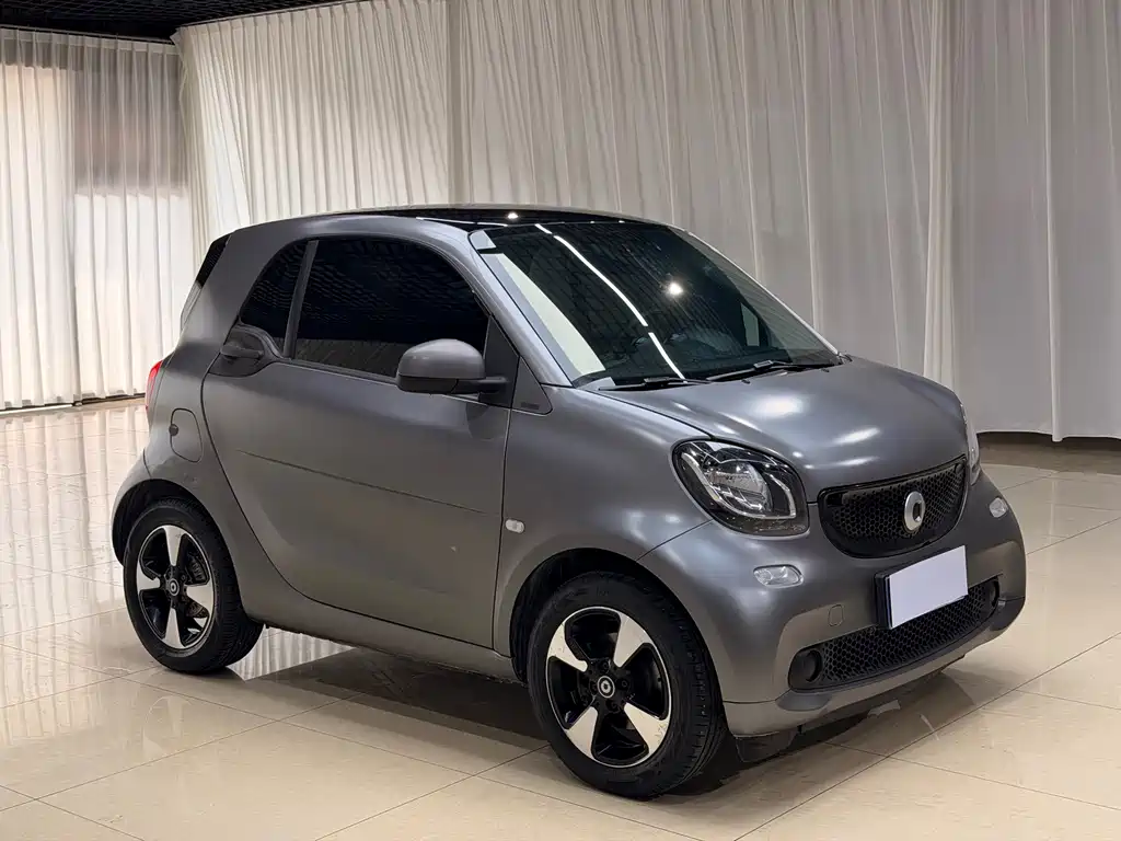 smart fortwo 2018 — фото 4