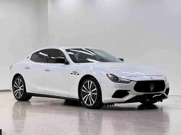 Maserati Ghibli 2016