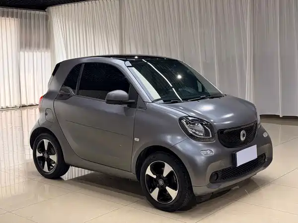 smart fortwo 2018