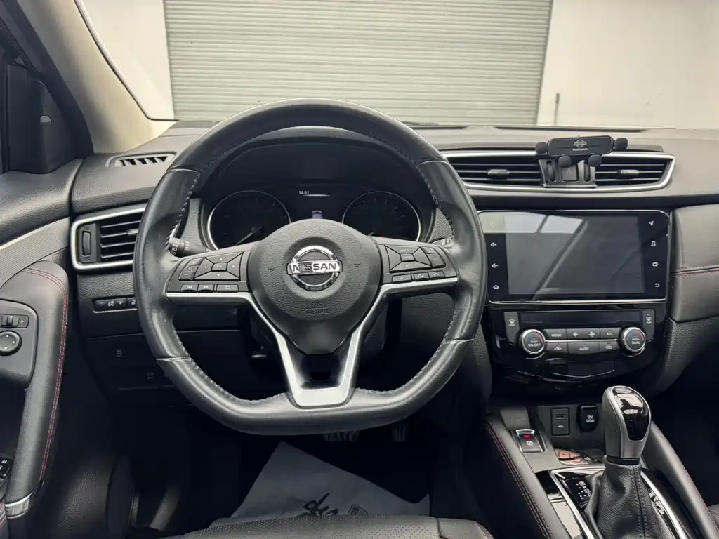 Nissan Qashqai 2021 — фото 13