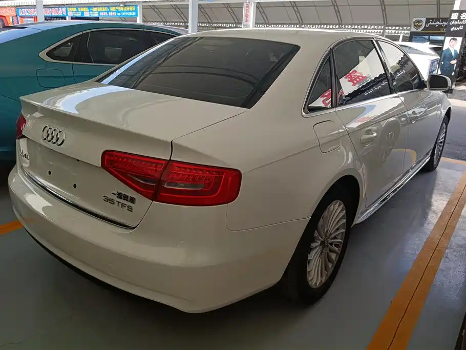 Audi A4L 2016