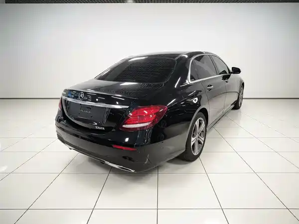 Mercedes-Benz E-Class 2019