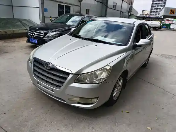 Dongfeng Fengshen S30 2009