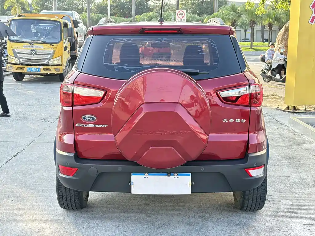 Ford Ecosport 2017 — фото 11