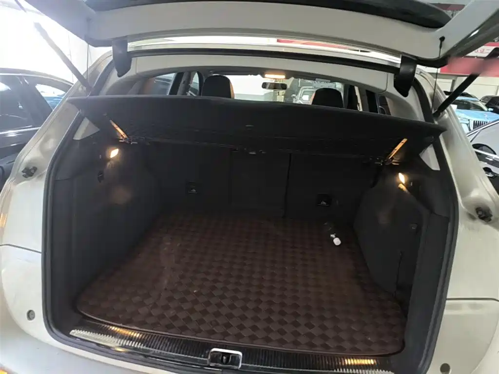 Audi Q5 2015 — фото 19