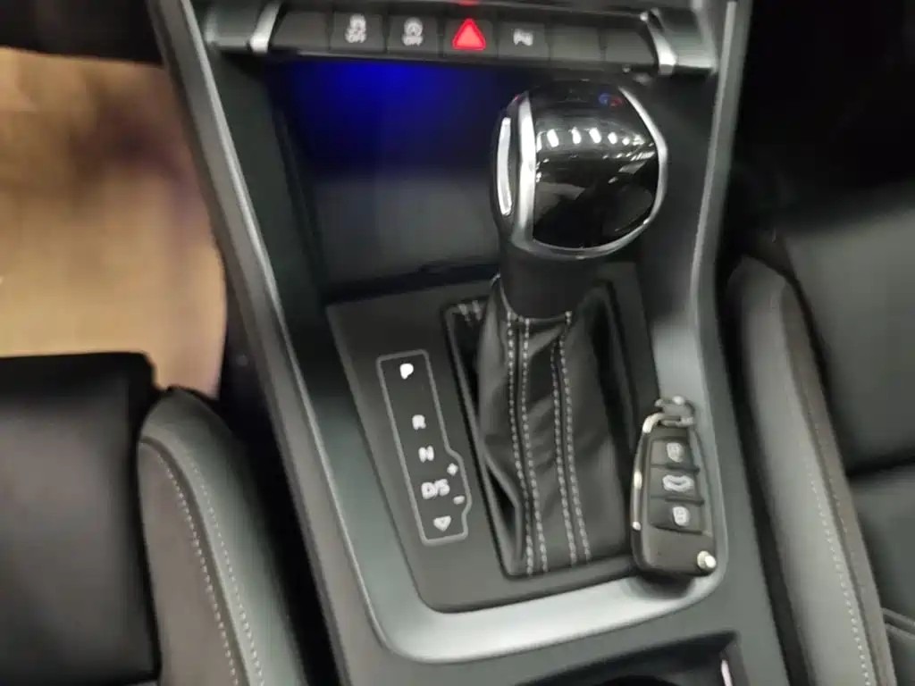Audi Q3 Sportback 2021 — фото 14