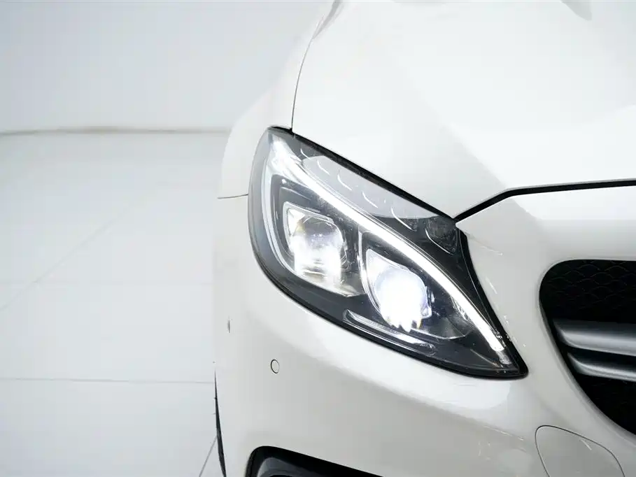 Mercedes-Benz C-Class AMG 2019 — фото 12