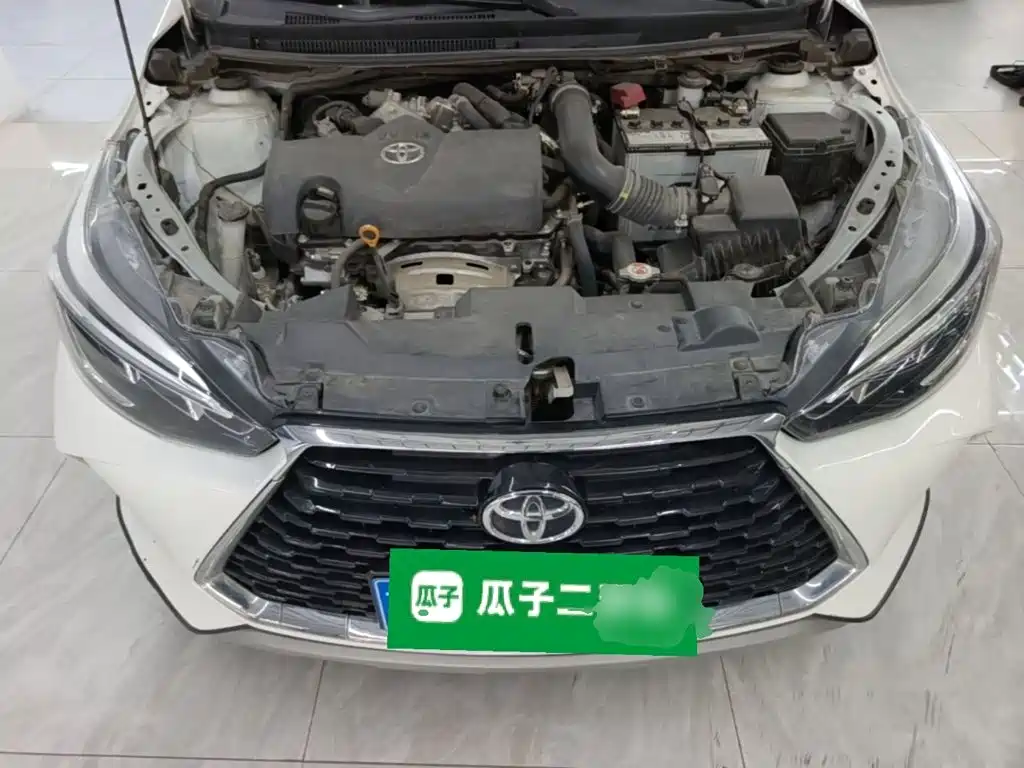 Toyota Yaris L 2022 — фото 19