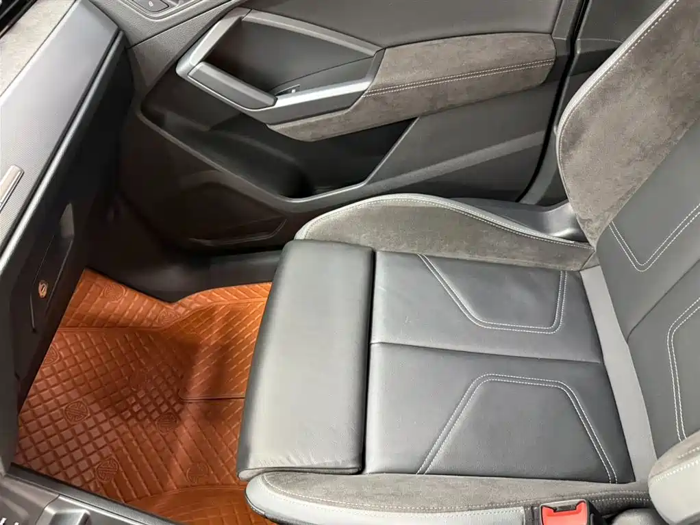 Audi Q3 Sportback 2023 — фото 13