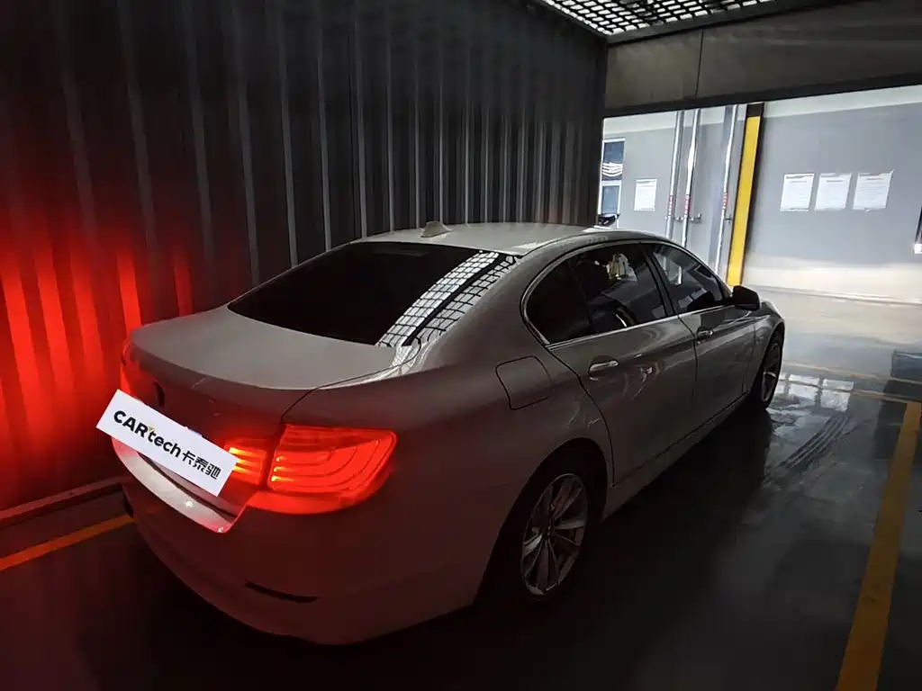 BMW 5 Series 2013 — фото 4