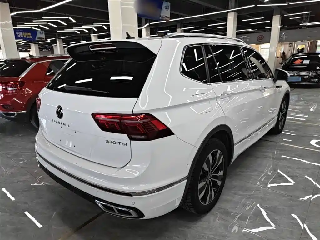 Volkswagen Tiguan L 2021 — фото 7