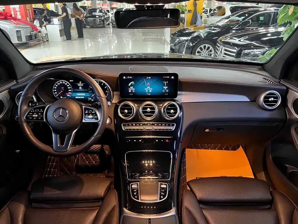 Mercedes-Benz GLC 2022 — фото 5