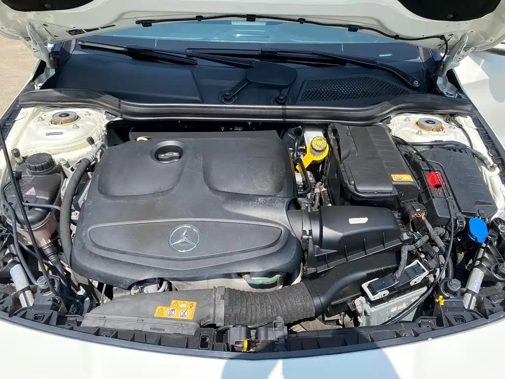 Mercedes-Benz CLA 2016 — фото 12