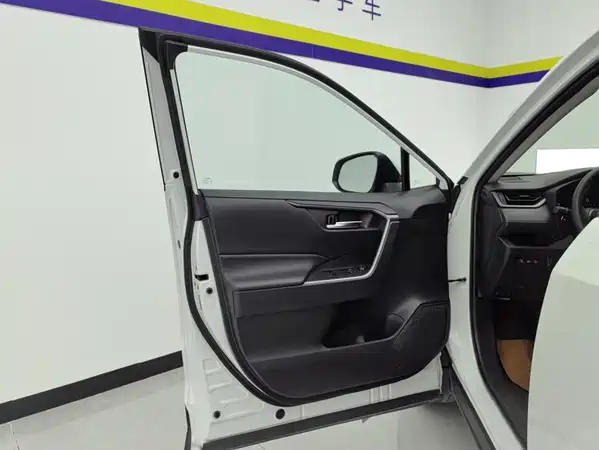 Toyota Wildlander 2021