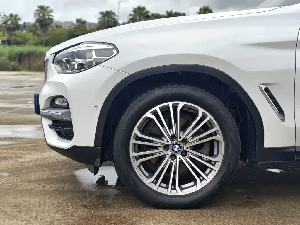 BMW X3 2019