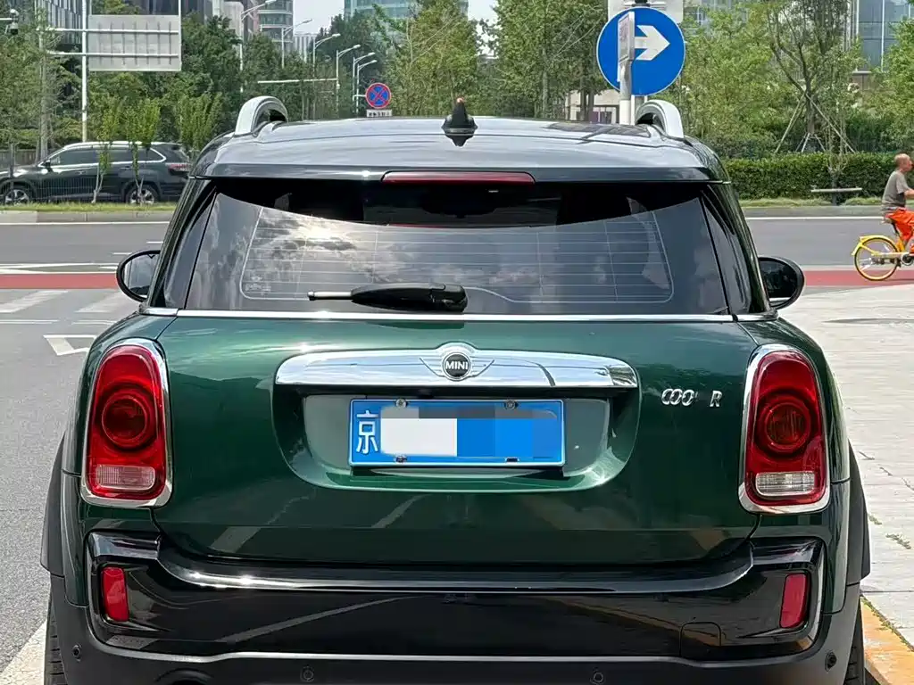 MINI Countryman 2019 — фото 16