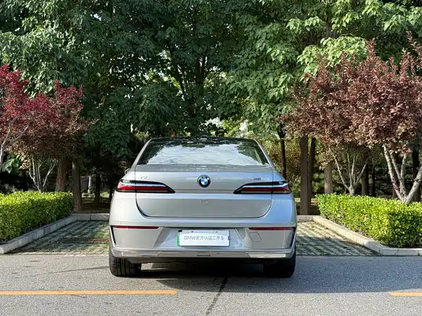 BMW i7 2026