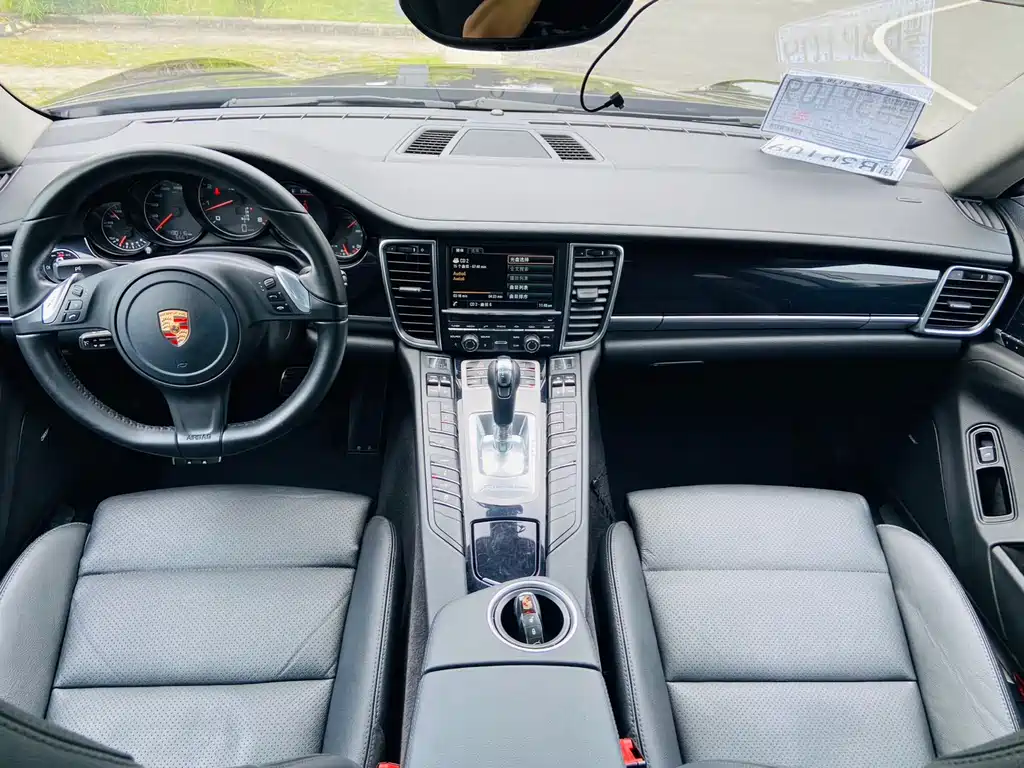 Porsche Panamera 2015 — фото 14