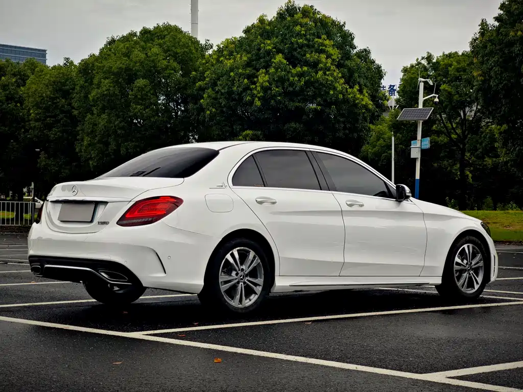 Mercedes-Benz C-Class 2019