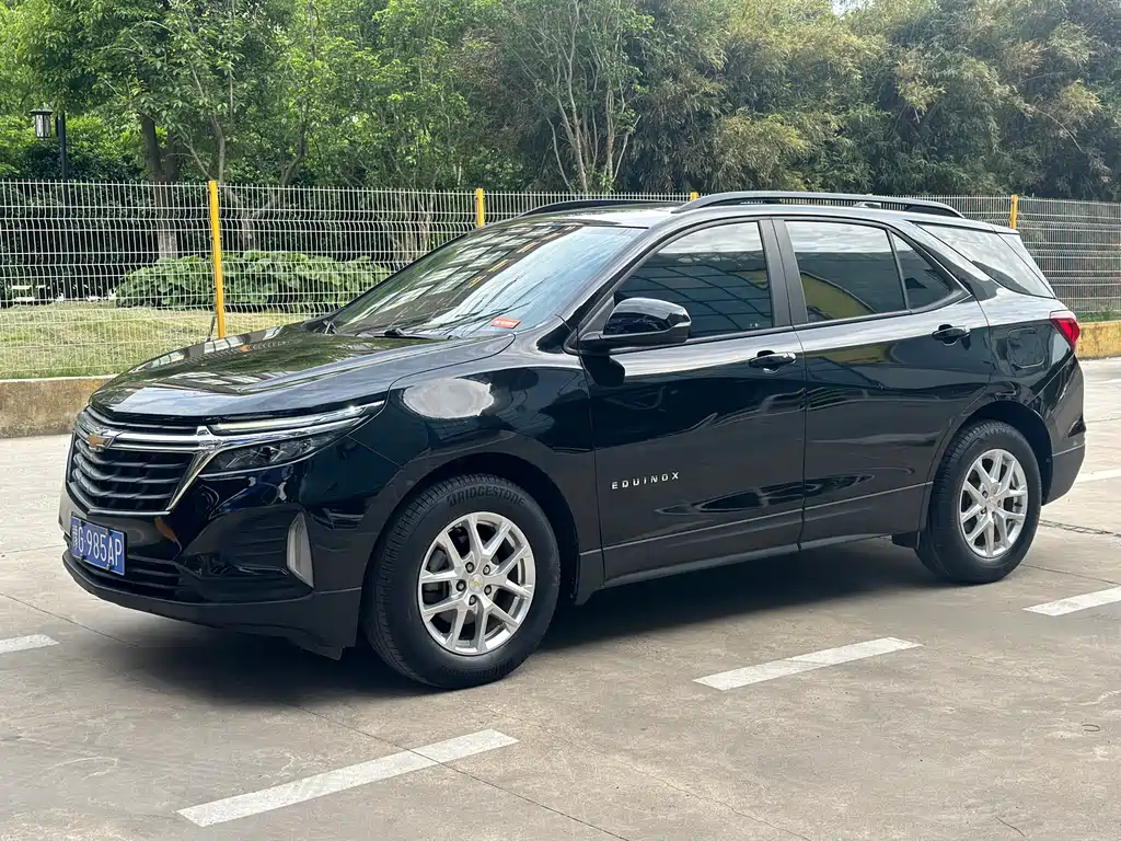 Chevrolet Equinox 2021 — фото 1
