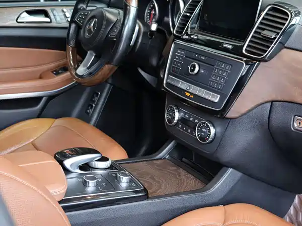 Mercedes-Benz GLS 2016
