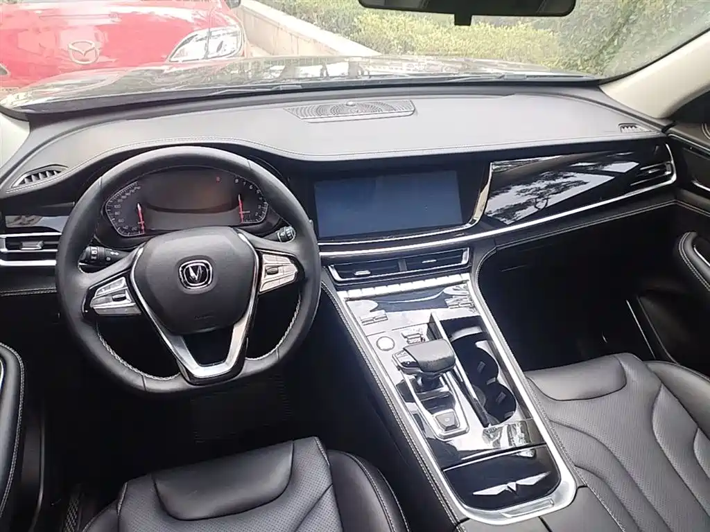 Changan CS85 COUPE 2019 — фото 10