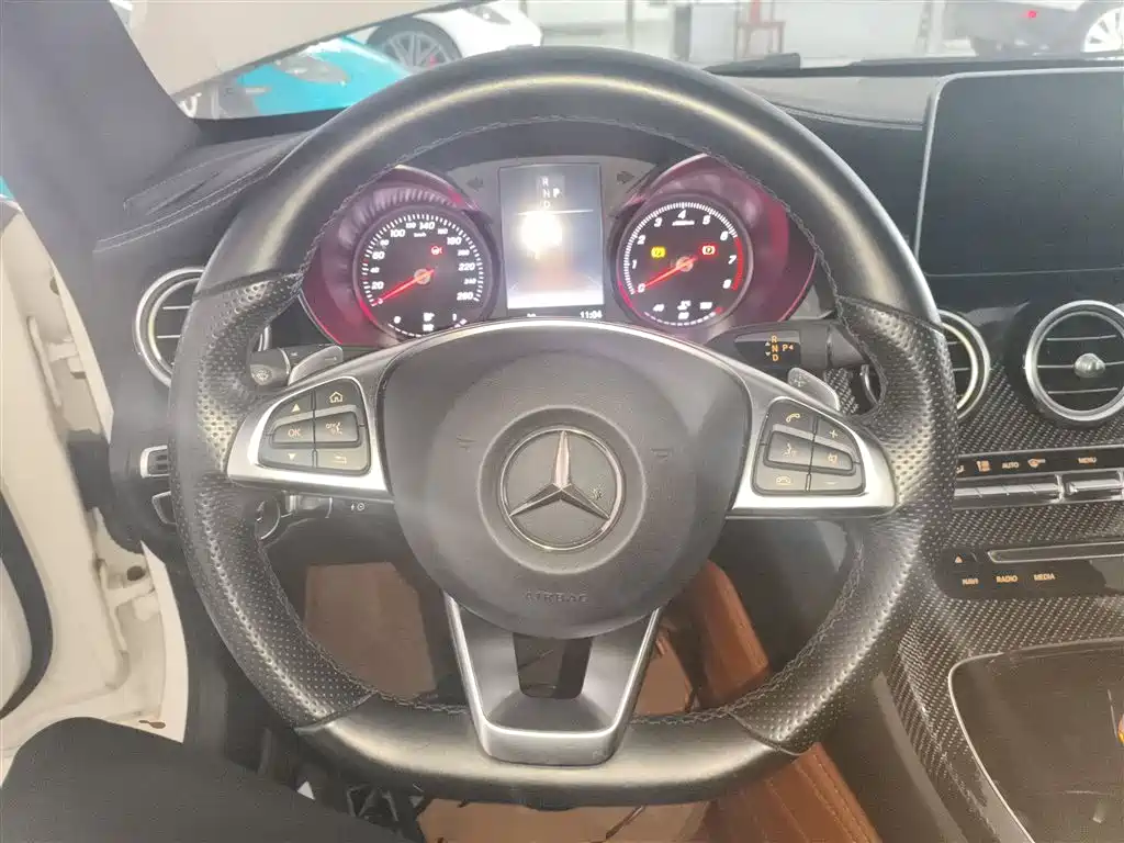 Mercedes-Benz C-Class 2017 — фото 11