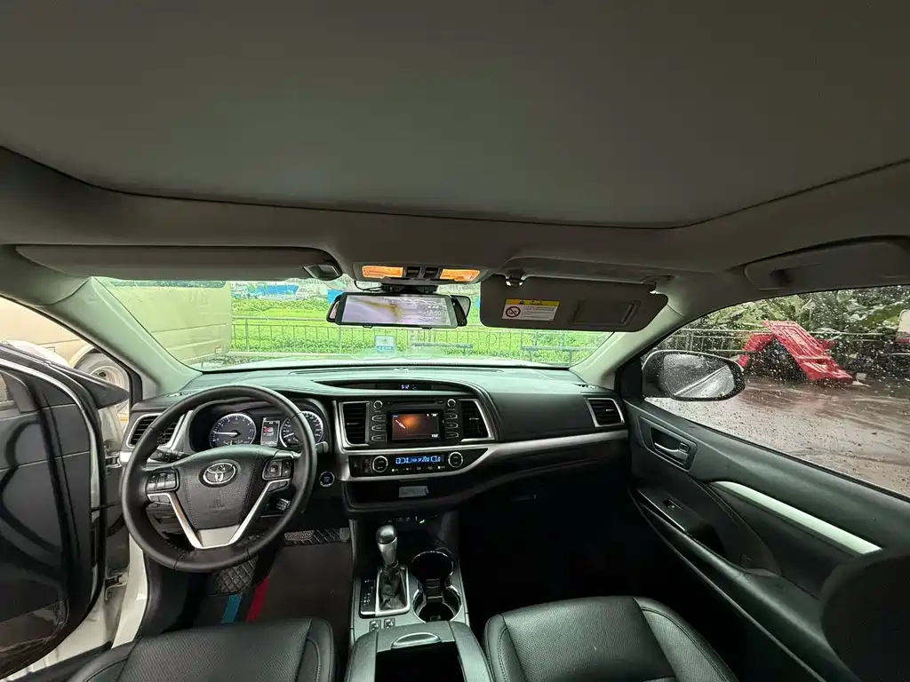 Toyota Highlander 2018