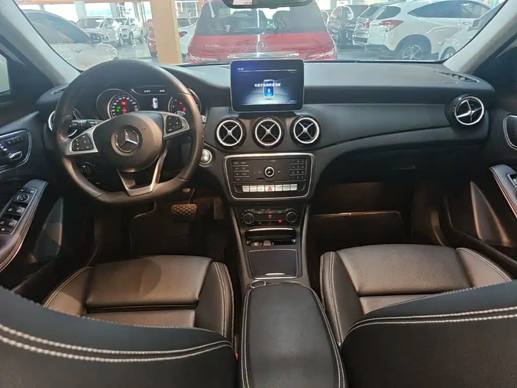 Mercedes-Benz GLA 2019 — фото 10