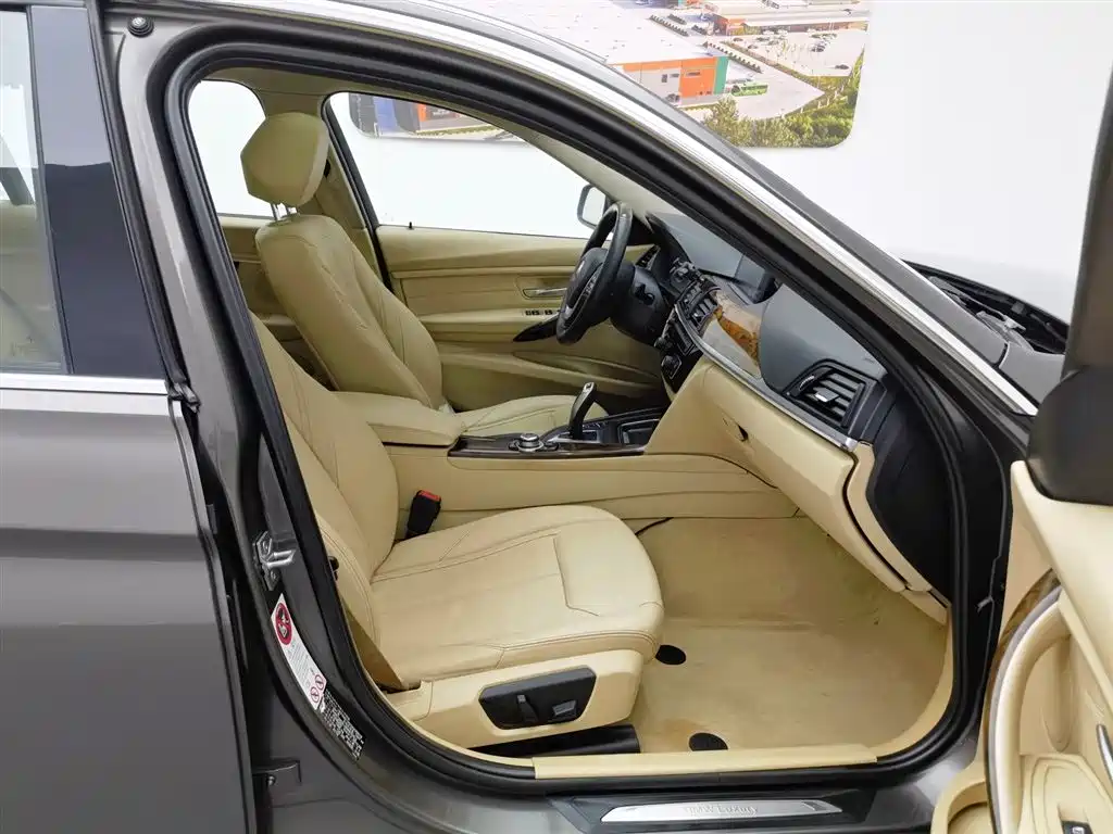 BMW 3 Series 2013 — фото 23
