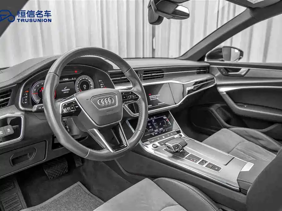 Audi A6L 2021 — фото 12