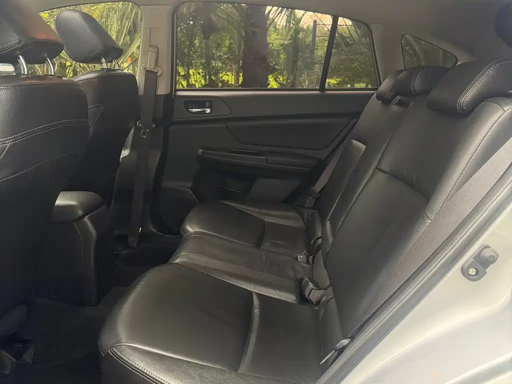 Subaru XV 2012