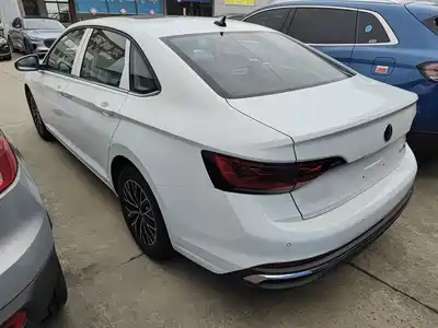 Volkswagen Sagitar 2025