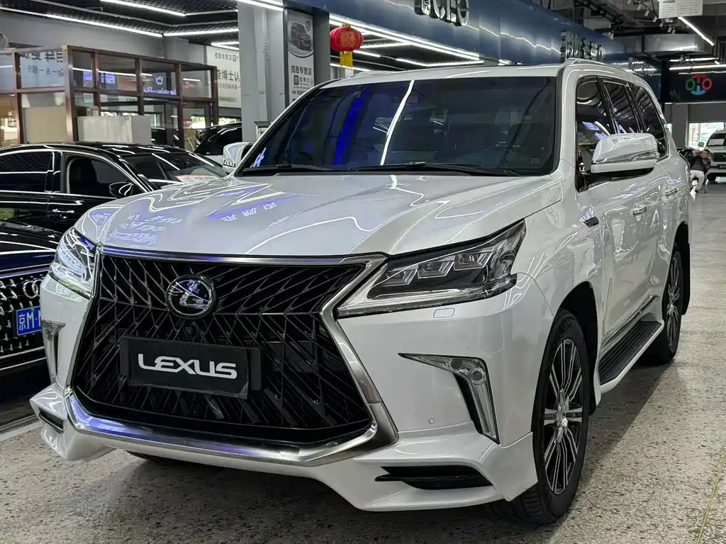 Lexus LX 2020 — фото 3