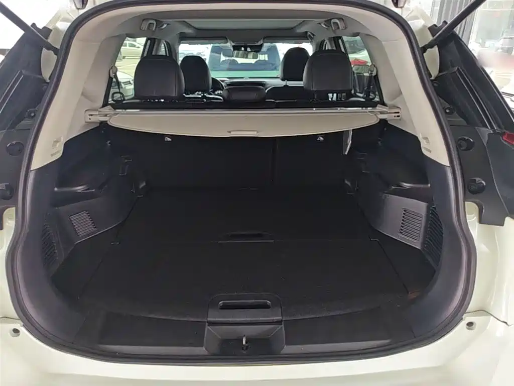 Nissan X-Trail 2023 — фото 19