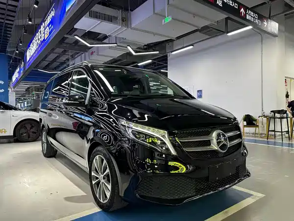 Mercedes-Benz V-Class 2021
